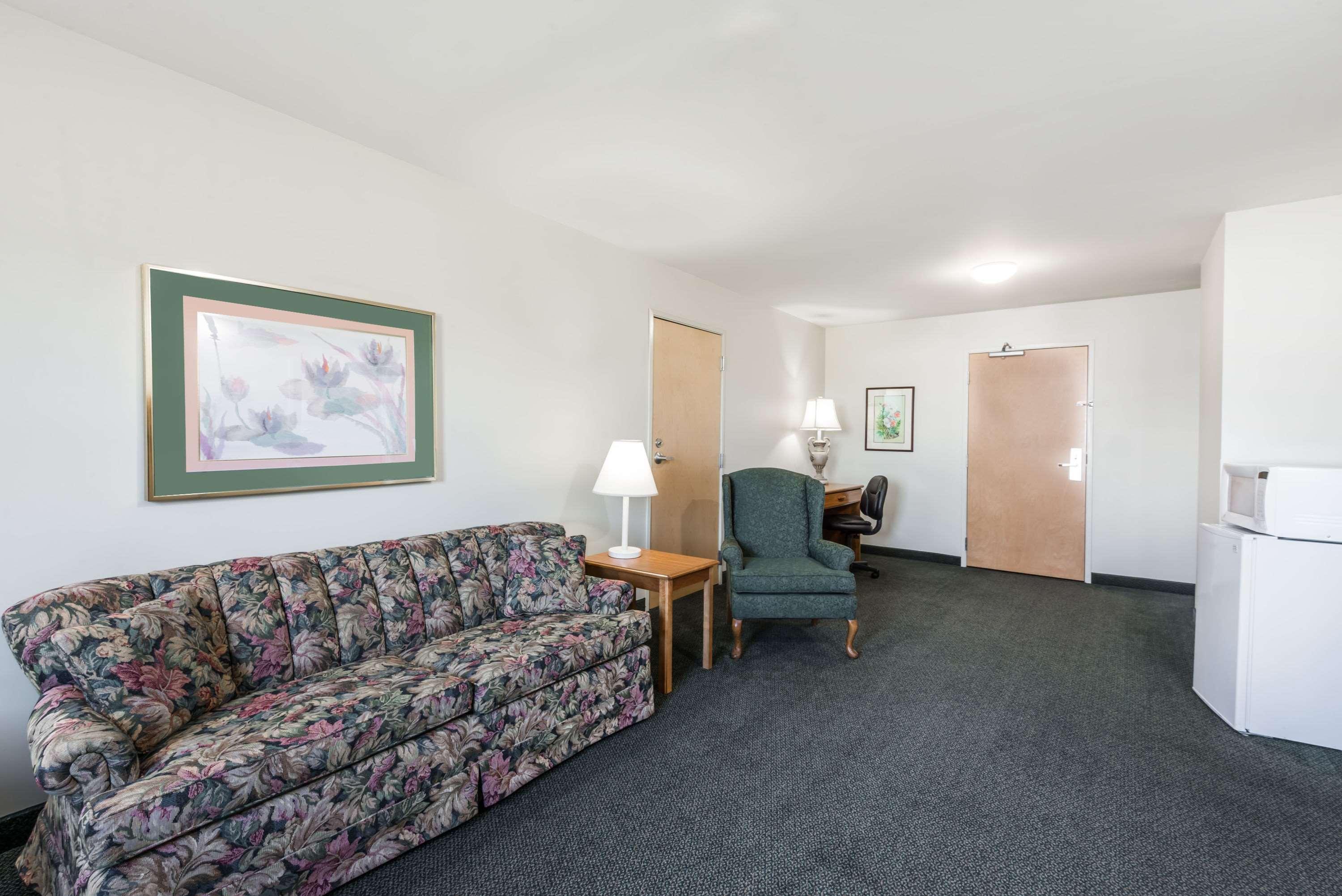 Super 8 By Wyndham Hagerstown/Halfway Area Hotell Eksteriør bilde